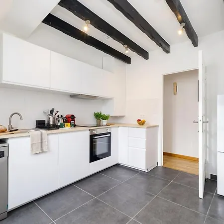 Apartment Charming Flat Near Madeleine *